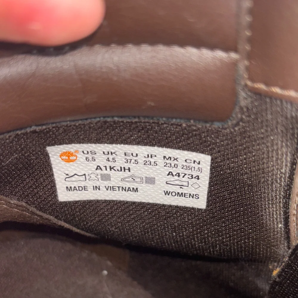 Timberland Women's Brown Lace-Up Boots - Picture 7 of 7